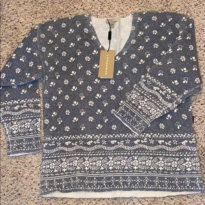 Burberry wool sweater, new with tags